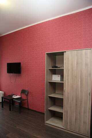 Гостиница Этника Казань Номер комфорт с 1 двуспальной кроватью-3